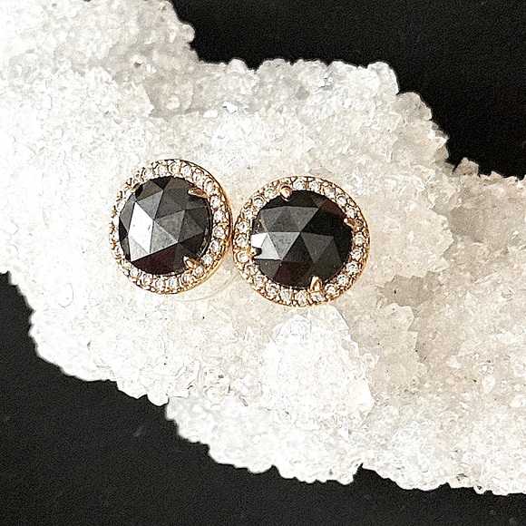 ♣️ Kate Spade Black Onyx Crystal Pave Halo Stud Earrings - Picture 8 of 13